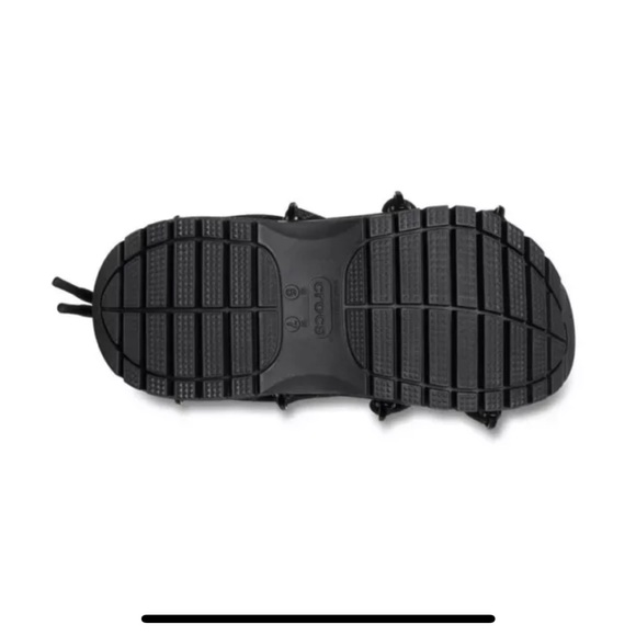 Rauw Alejandro Crocs MegaCrushClog - Picture 5 of 7